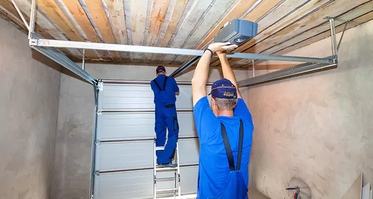 Garage Door Opener Technician in Palm Harbor, FL