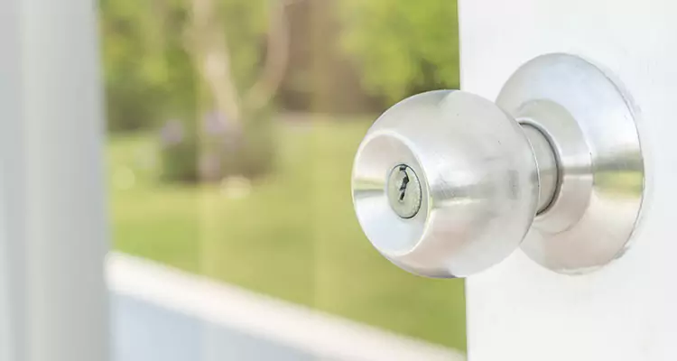 Patio Door Mechanism Jammed in Palm Harbor, FL