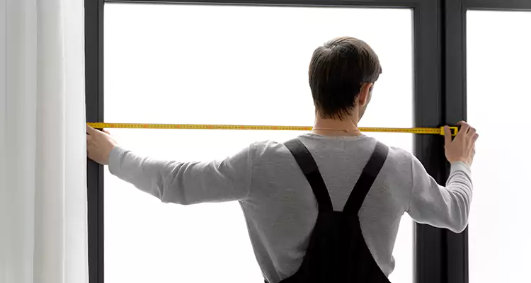 Retractable Deck Screens Repair in Palm Harbor, FL